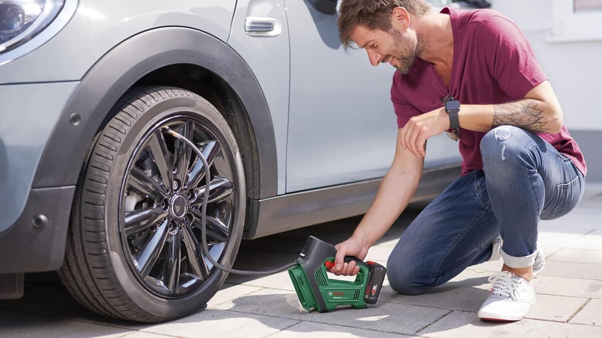 Bosch UniversalPump 18V - Compresseur d'air portable