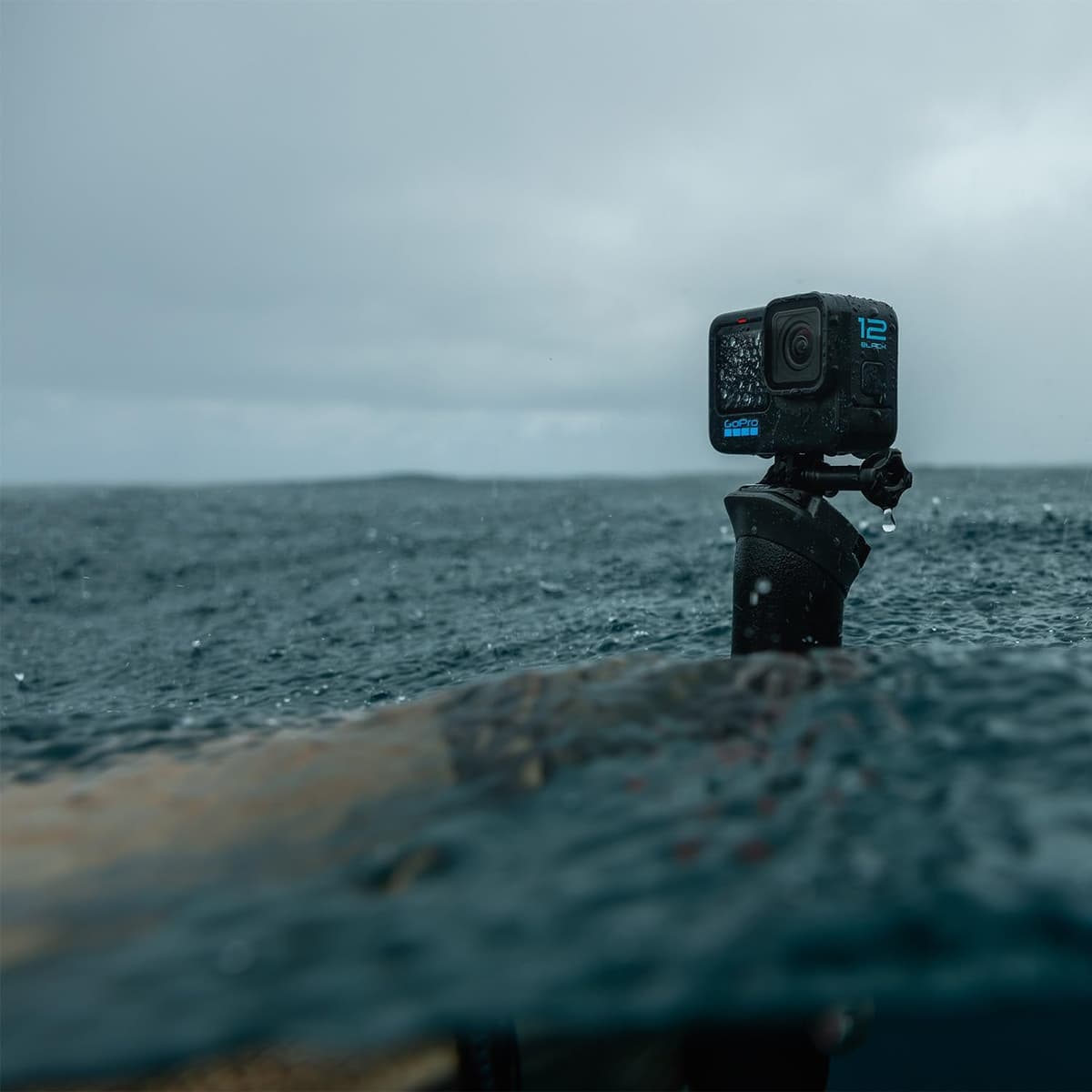 GoPro HERO12 Black : Vidéo 5.3K Ultra HD, Photos 27MP, Stabilité inégalée