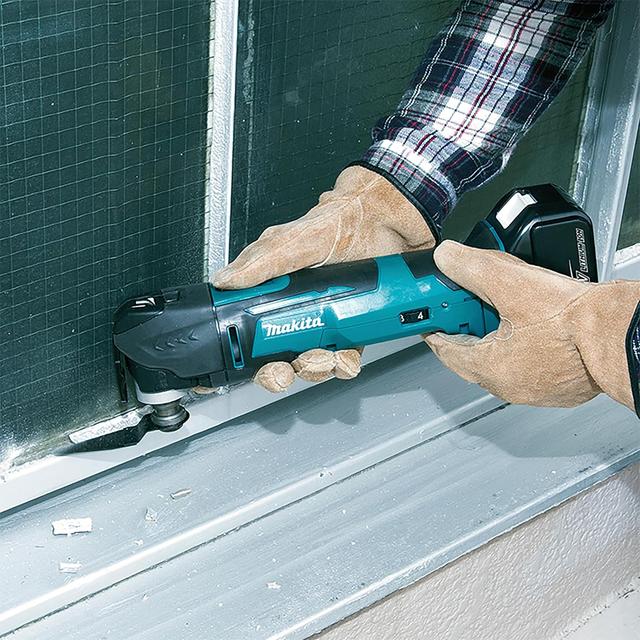 Outil Multifonction Oscillant Makita DTM51Z 18V