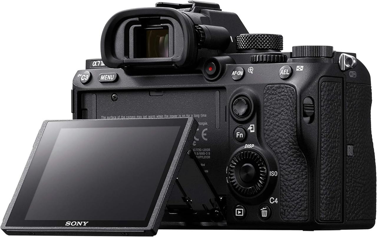 Sony Alpha 7 III - Appareil Photo Hybride Plein Format