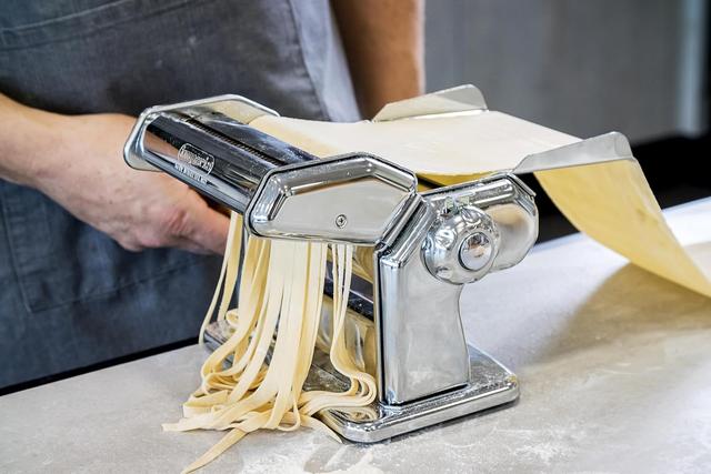 Imperia 100 Machine à Pâtes Argentée - Fabriquez vos Pâtes Maison