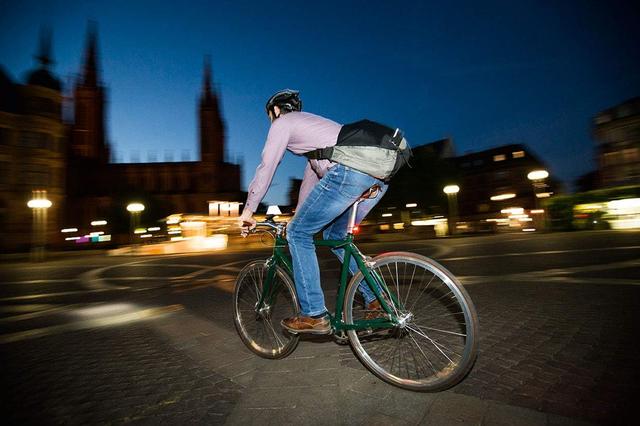 Sigma AURA 35 & NUGGET II - Éclairage LED vélo performant et rechargeable 