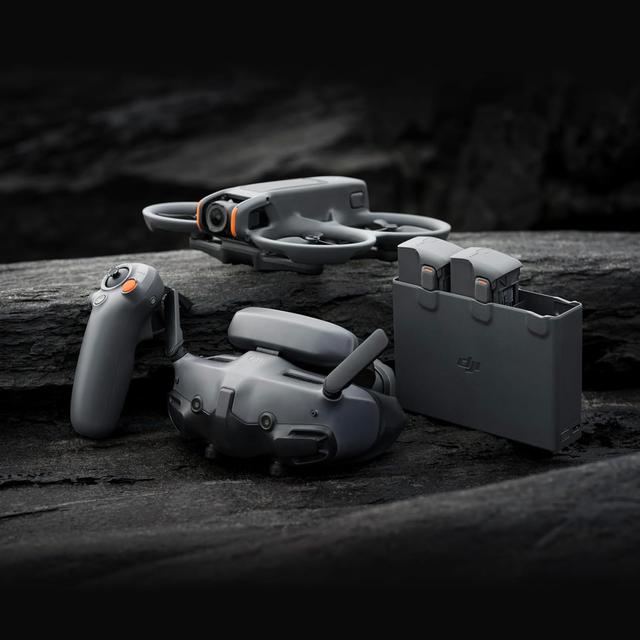 DJI Avata 2 Fly More Combo: Drone FPV 4K