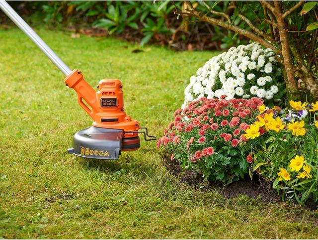 Coupe-bordures BLACK+DECKER BESTA525-QS