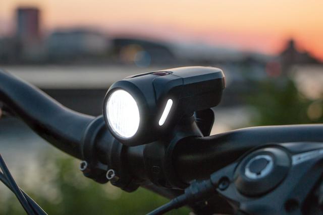Sigma AURA 35 & NUGGET II - Éclairage LED vélo performant et rechargeable 