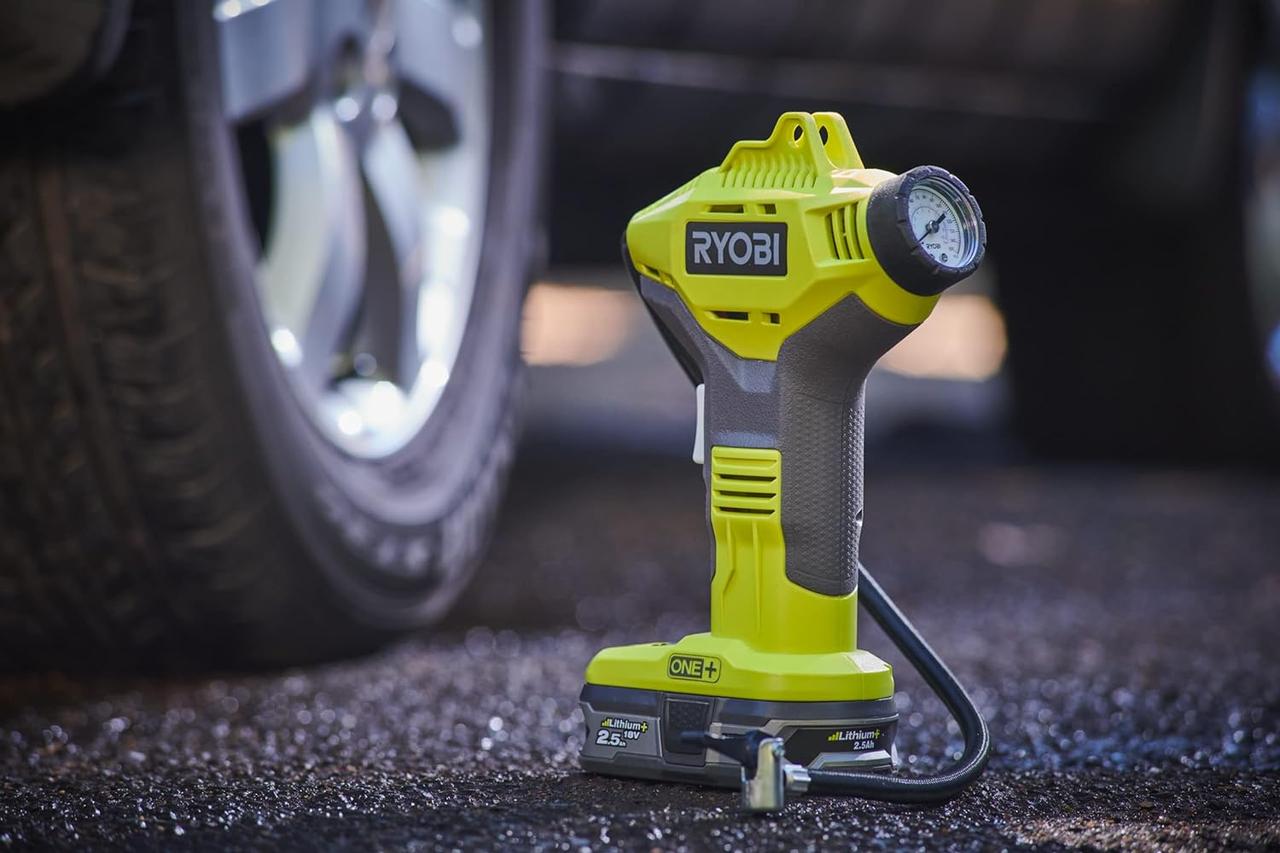 Compresseur Air RYOBI 18V - Gonfleur Portable 10,3 bars