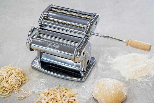Imperia 100 Machine à Pâtes Argentée - Fabriquez vos Pâtes Maison
