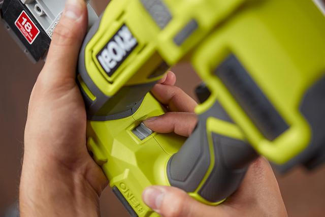Cloueur RYOBI 18G - Sans Fil, Puissant et Ergonomique