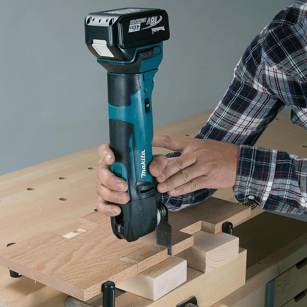 Outil Multifonction Oscillant Makita DTM51Z 18V