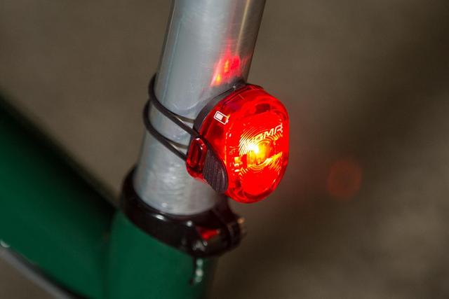 Sigma AURA 35 & NUGGET II - Éclairage LED vélo performant et rechargeable 